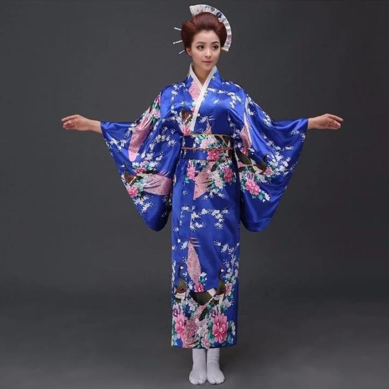 Blue Traditional Kimono - Japan Beyond